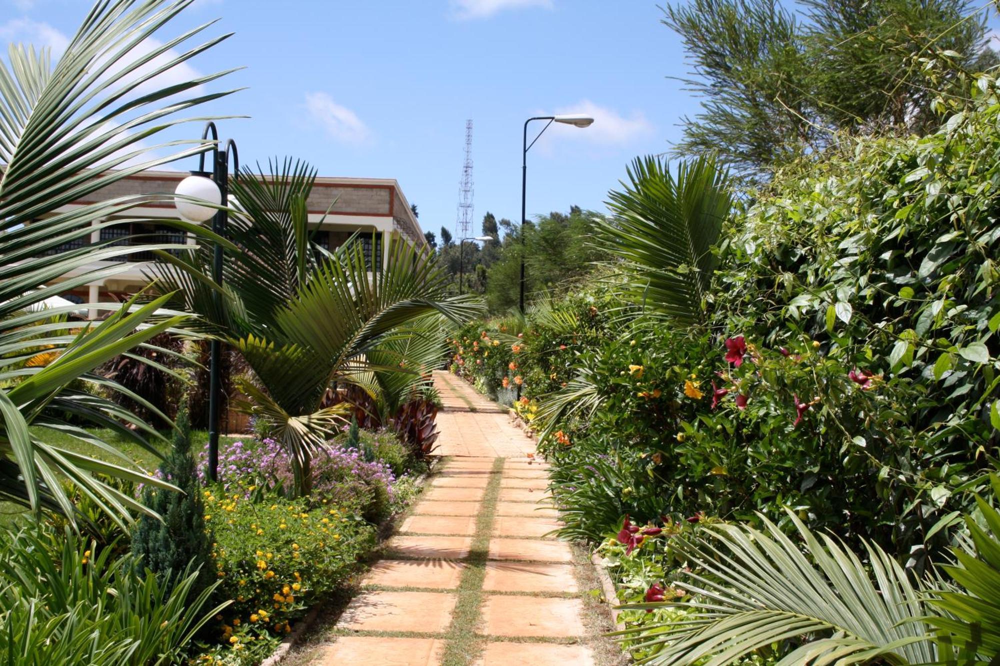 Gatimene Gardens Hotel Meru Kültér fotó